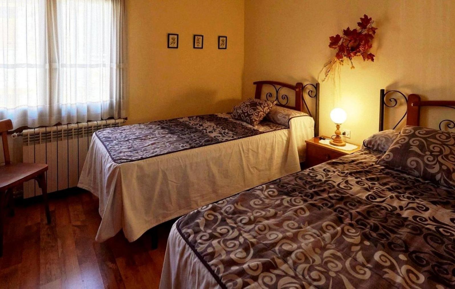 Can Tubau - Casa Rural - Apartaments Campelles Экстерьер фото