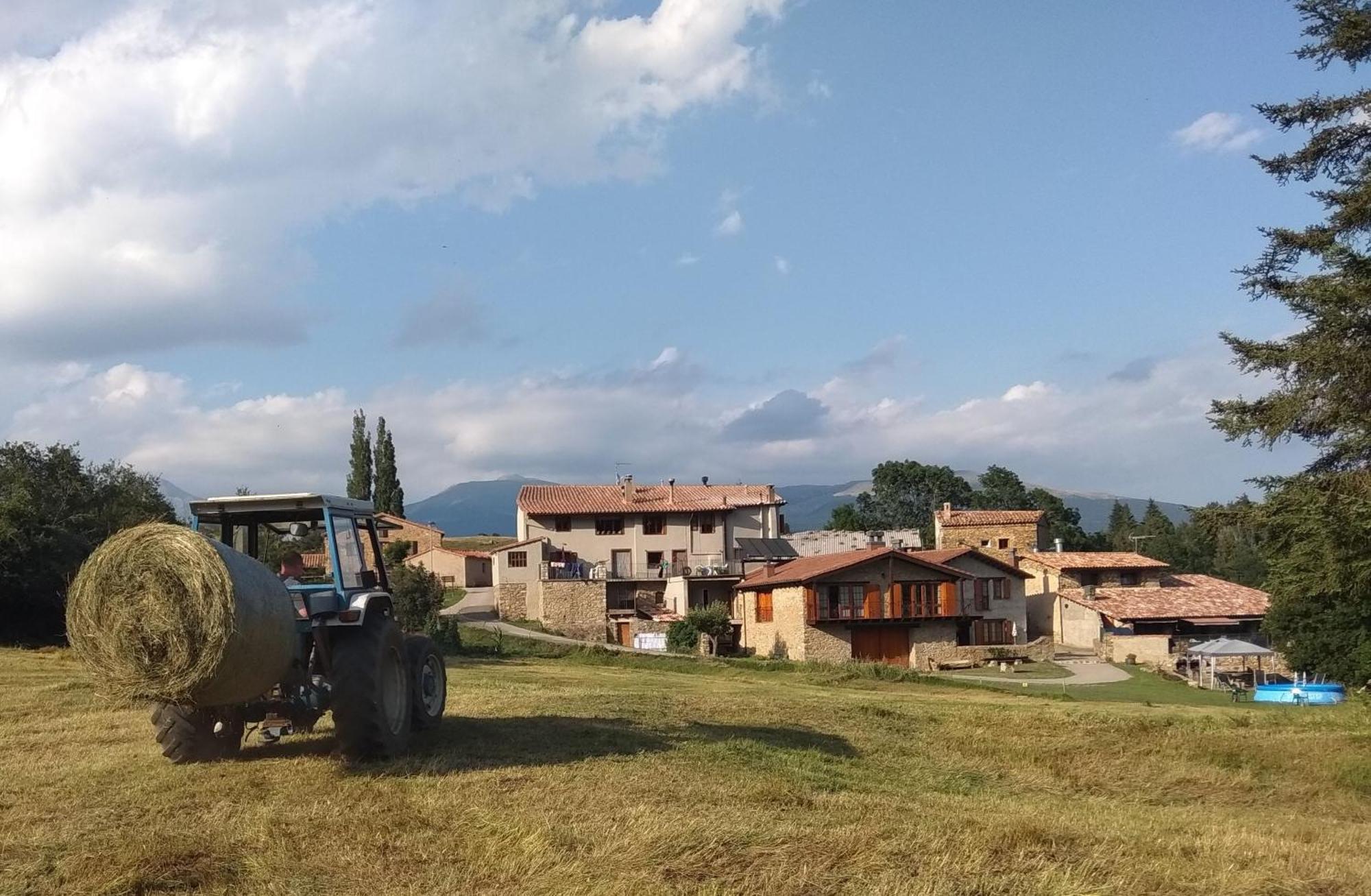 Can Tubau - Casa Rural - Apartaments Campelles Экстерьер фото